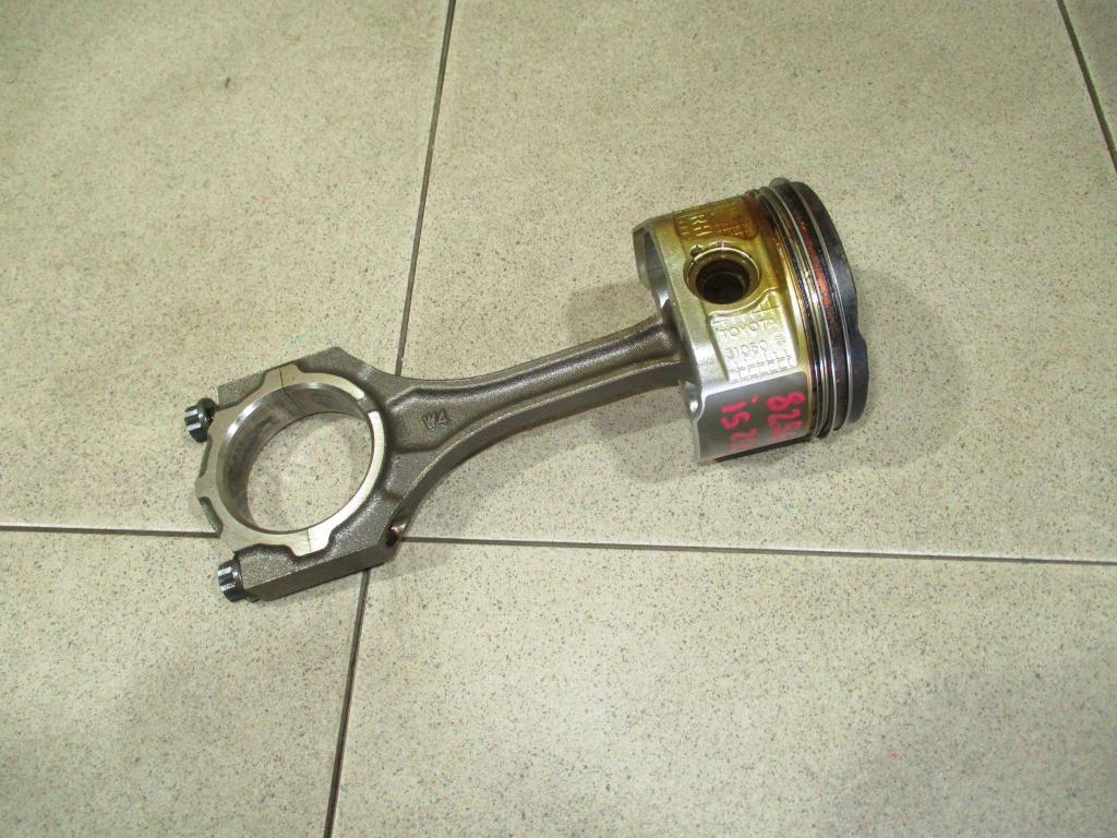 Поршень с шатуном, 3500 рублей, Пермь