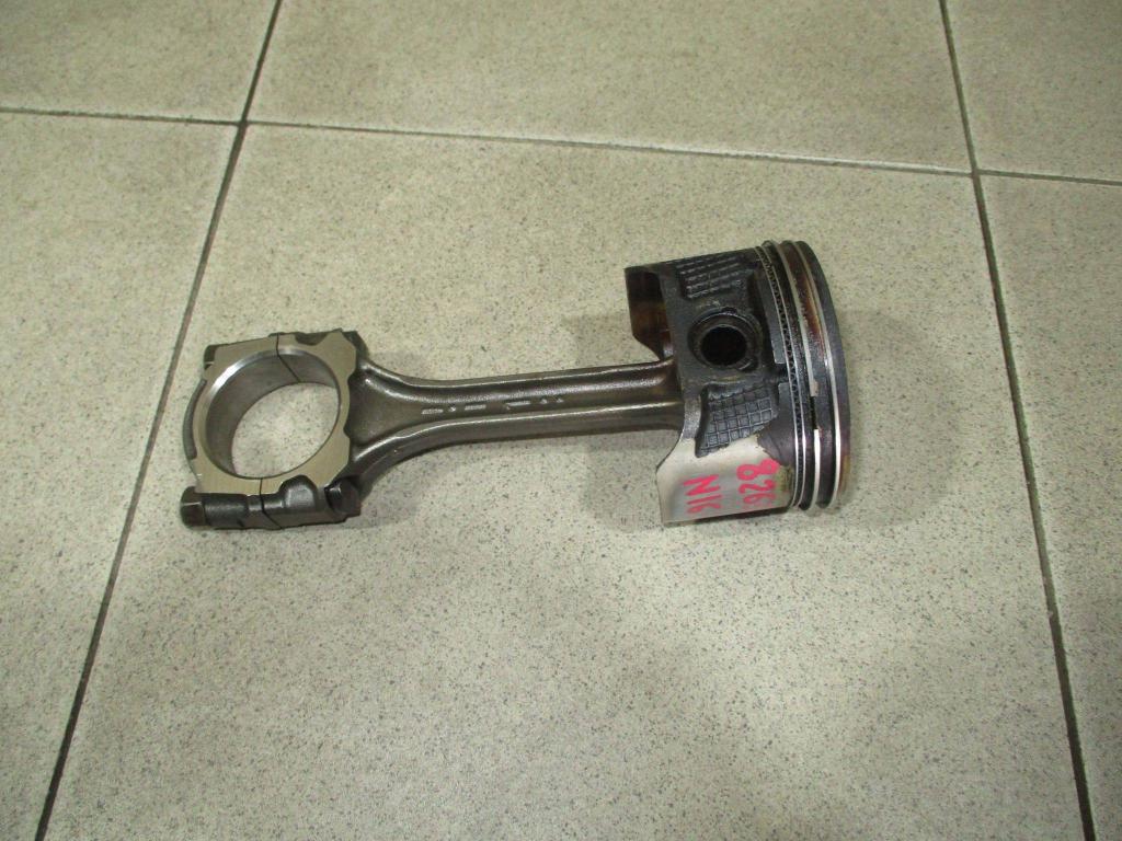 Поршень с шатуном, 1500 рублей, Пермь