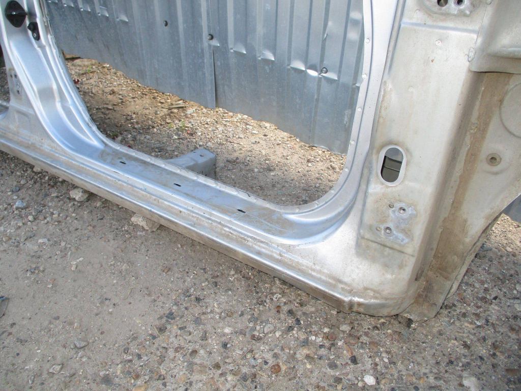 Порог со стойкой правый, 3000 рублей, Пермь