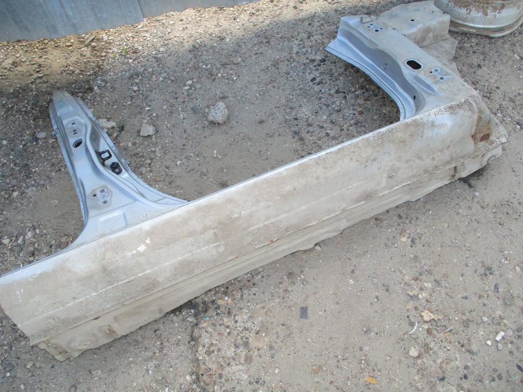 Порог со стойкой правый, 3000 рублей, Пермь