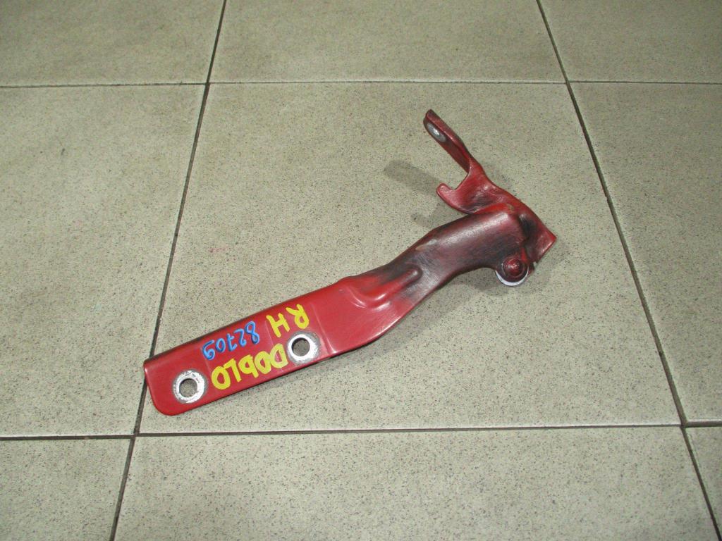 Петля капота правая, 500 рублей, Пермь