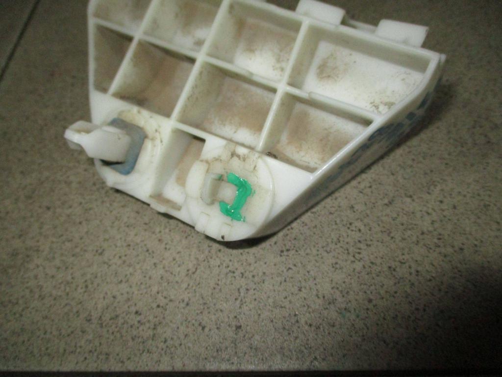 Кронштейн заднего бампера правый, 500 рублей, Пермь