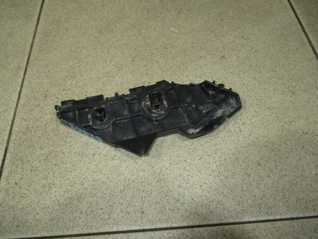 Кронштейн заднего бампера правый, 500 рублей, Пермь