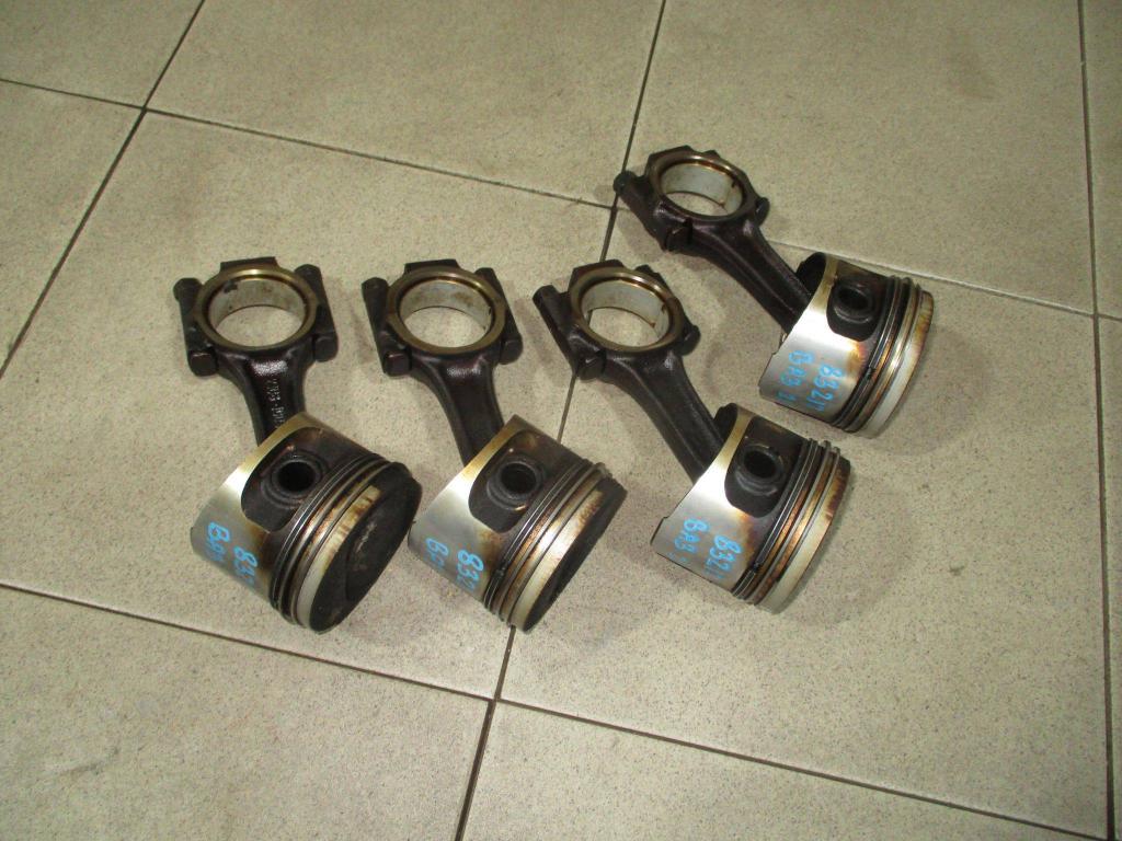 Поршень с шатуном, 5000 рублей, Пермь