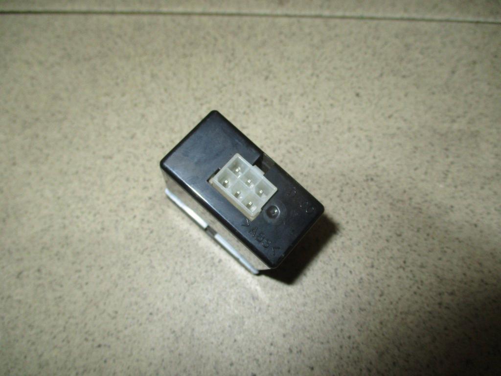 Кнопка корректора фар, 500 рублей, Пермь