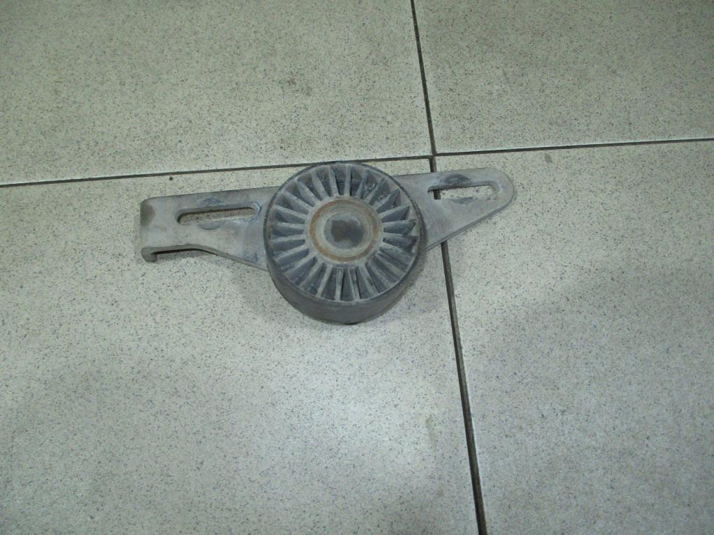 Ролик-натяжитель ручейкового ремня, 700 рублей, Пермь