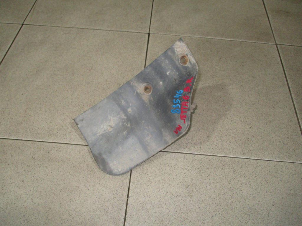 Брызговик задний правый, 500 рублей, Пермь