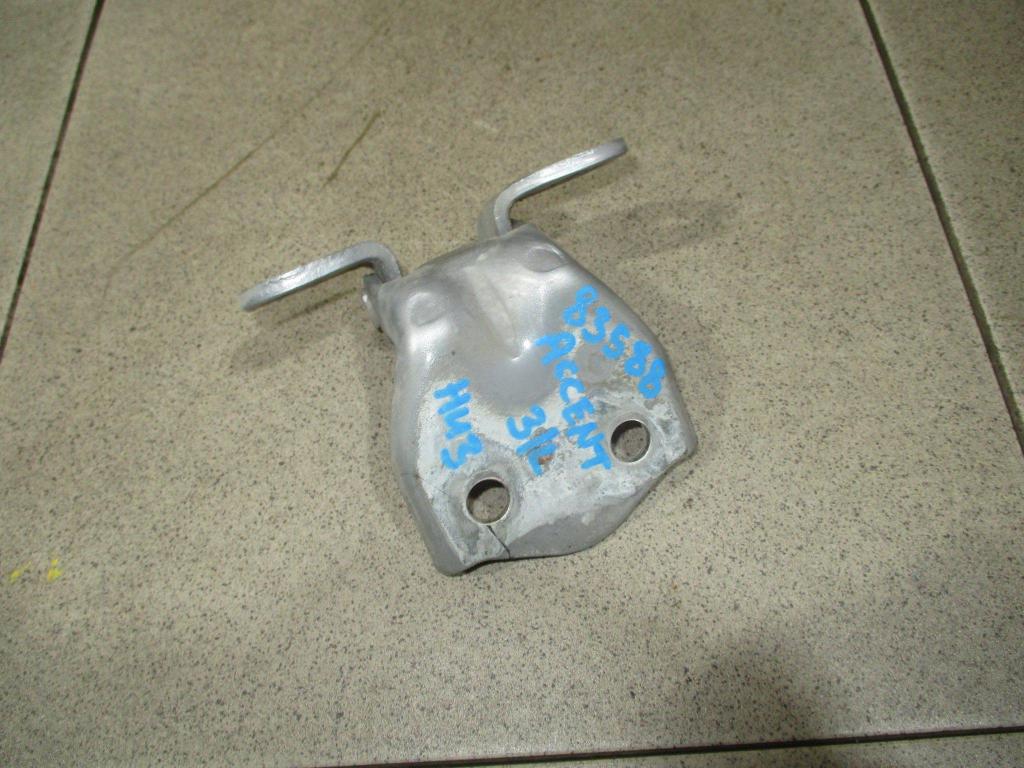 Петля двери задней левой нижняя, 500 рублей, Пермь