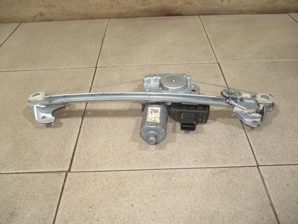 Стеклоподъемник задний правый, 2600 рублей, Пермь