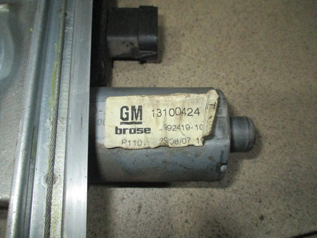 Стеклоподъемник задний правый, 2600 рублей, Пермь