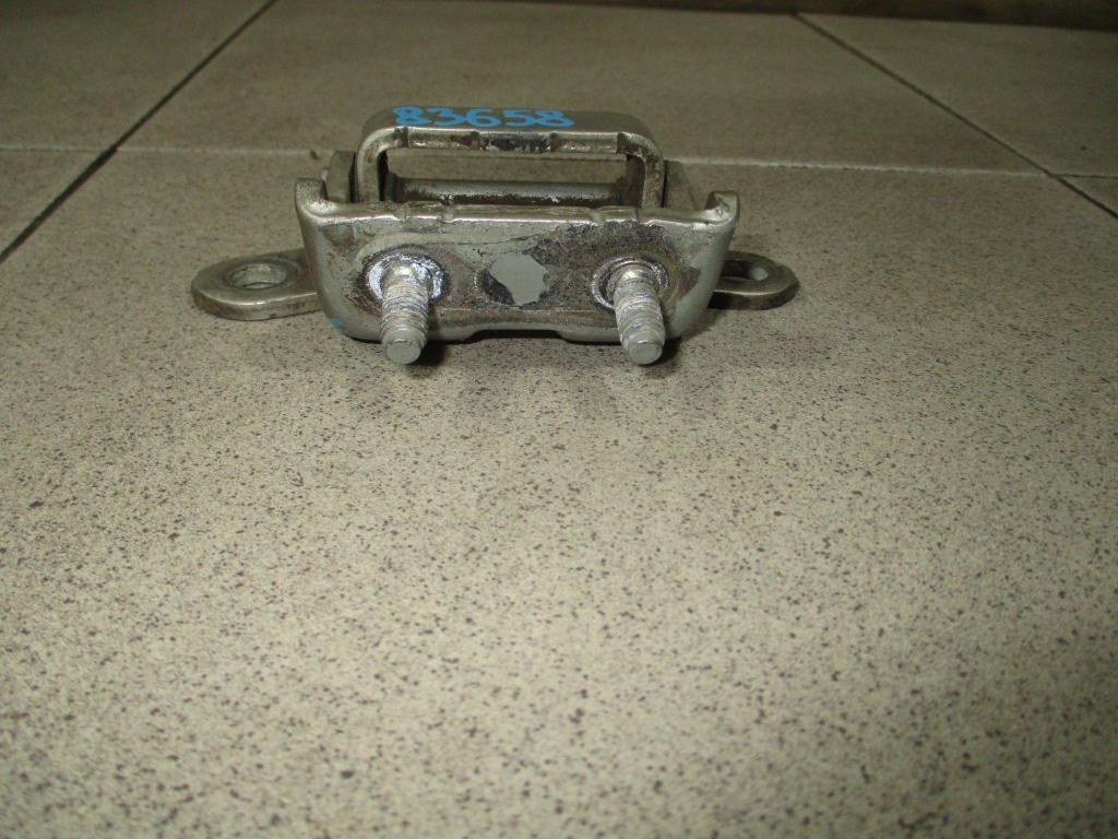 Петля двери задней левой верхняя, 500 рублей, Пермь