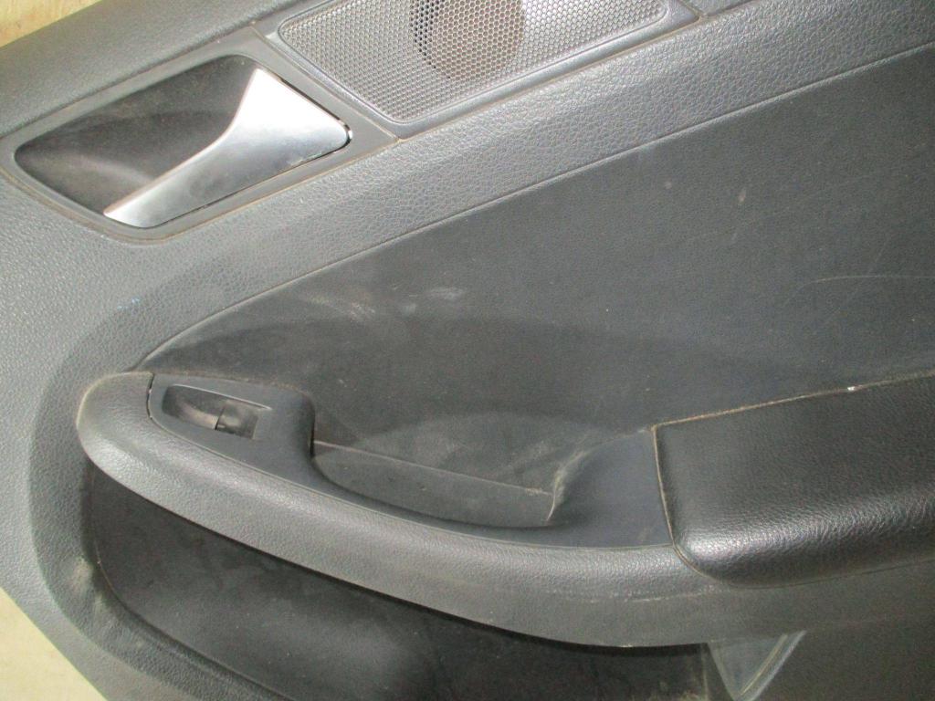 Обшивка двери задней правой, 1500 рублей, Пермь