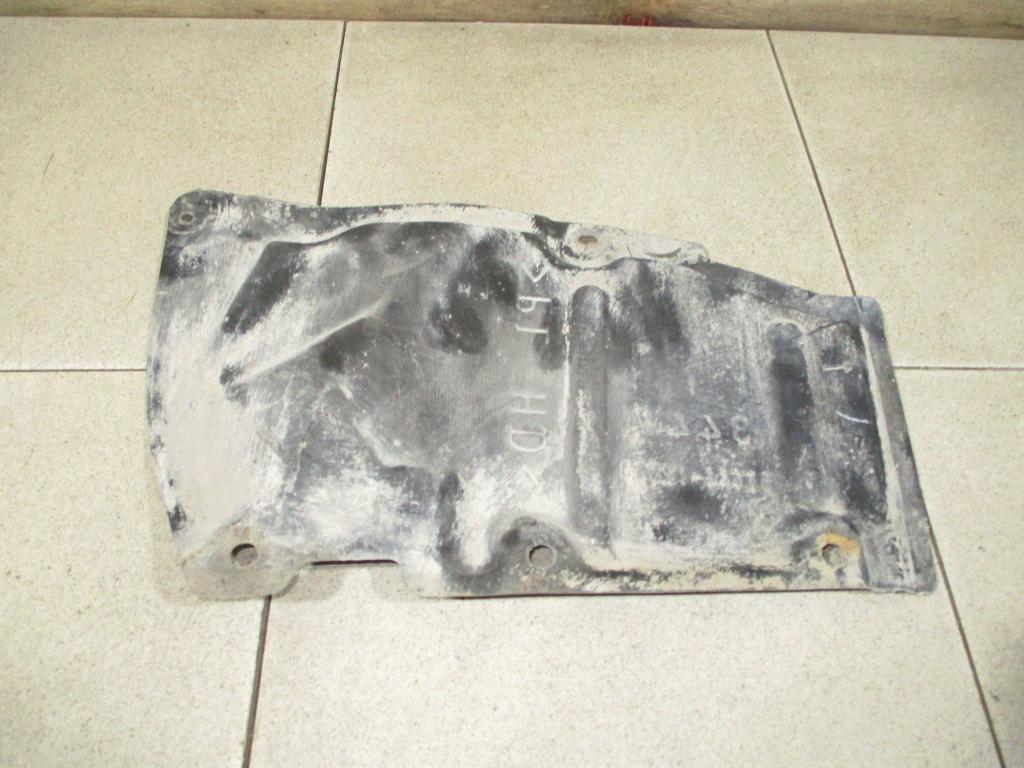 Пыльник двигателя нижний левый, 700 рублей, Пермь