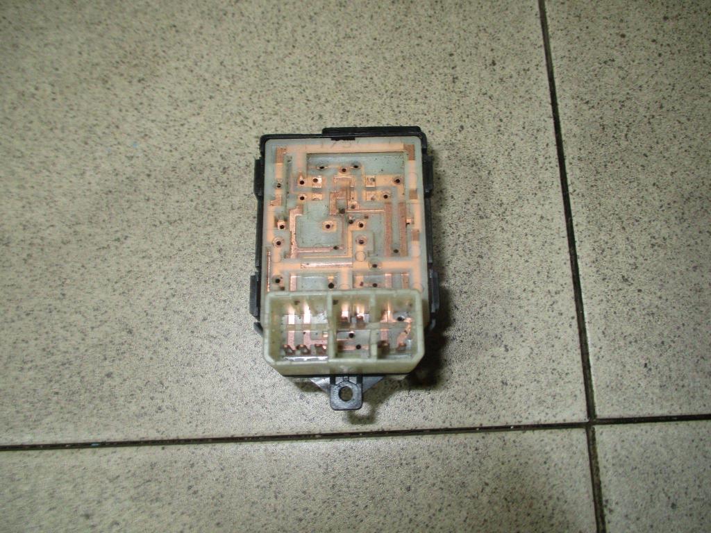 Переключатель регулировки зеркала, 550 рублей, Пермь