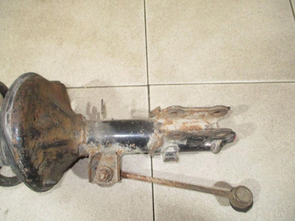 Амортизатор передний левый, 1300 рублей, Пермь