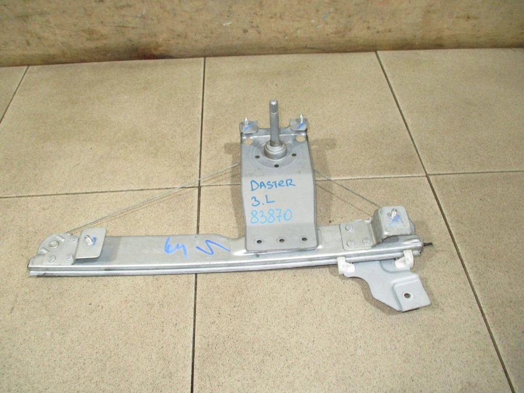 Стеклоподъемник механический задний левый, 500 рублей, Пермь