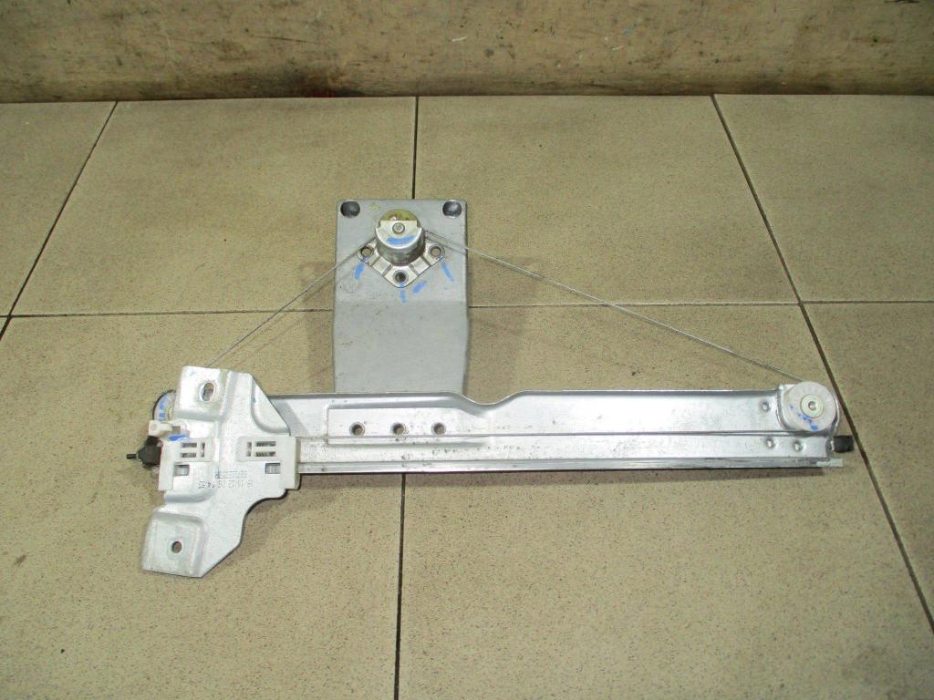 Стеклоподъемник механический задний левый, 500 рублей, Пермь