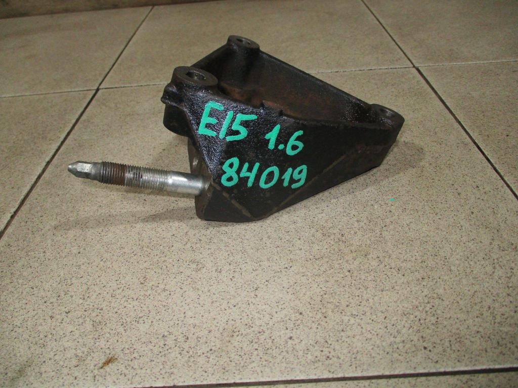 Кронштейн двигателя правый, 700 рублей, Пермь