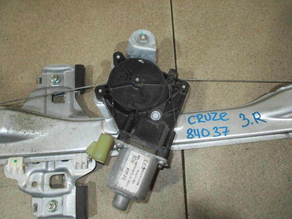 Стеклоподъемник задний правый, 1000 рублей, Пермь