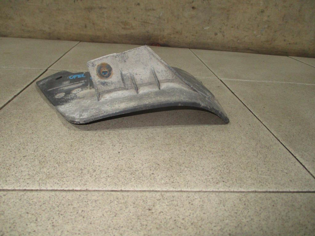 Брызговик задний правый, 1000 рублей, Пермь