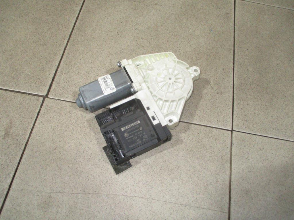 Моторчик стеклоподъемника, 2100 рублей, Пермь