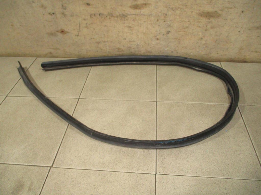 Уплотнитель наружный, 1000 рублей, Пермь