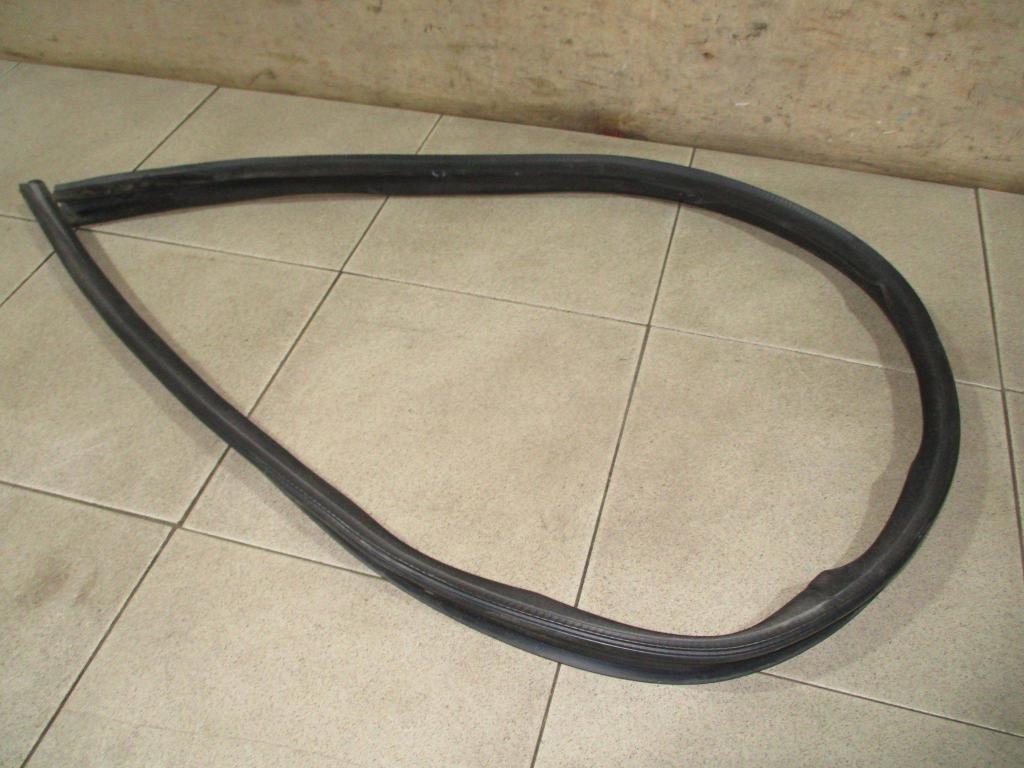 Уплотнитель наружный, 1000 рублей, Пермь