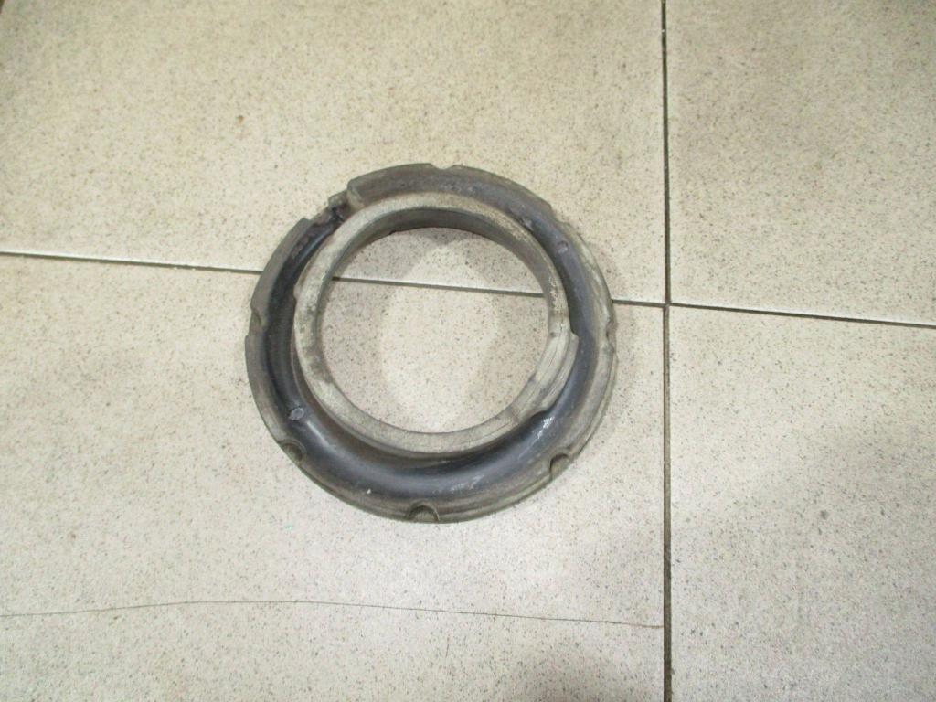 Опора задней пружины, 500 рублей, Пермь