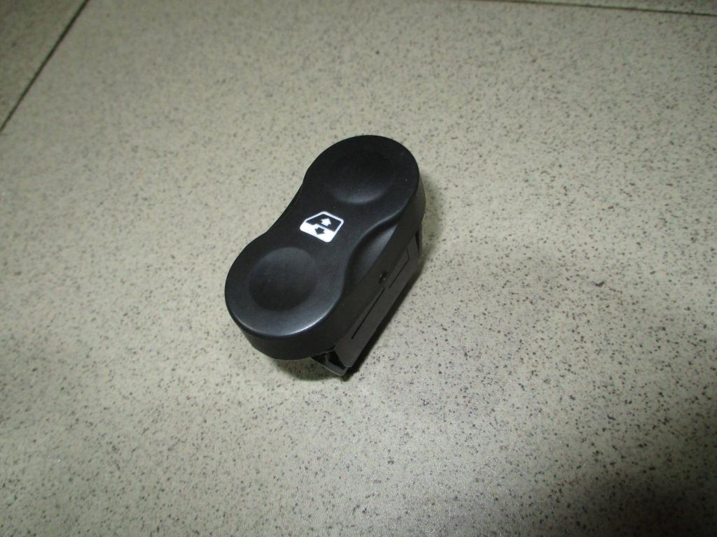 Кнопка стеклоподъемника, 500 рублей, Пермь