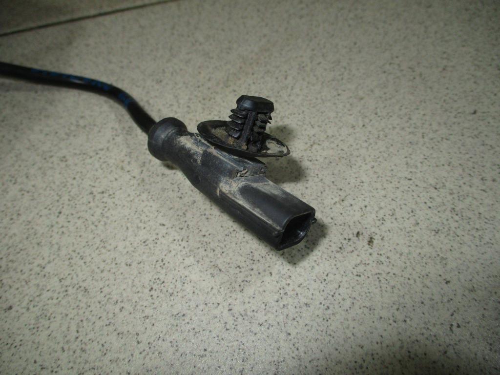 Датчик ABS передний, 1000 рублей, Пермь