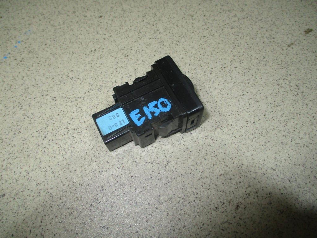 Кнопка корректора фар, 500 рублей, Пермь