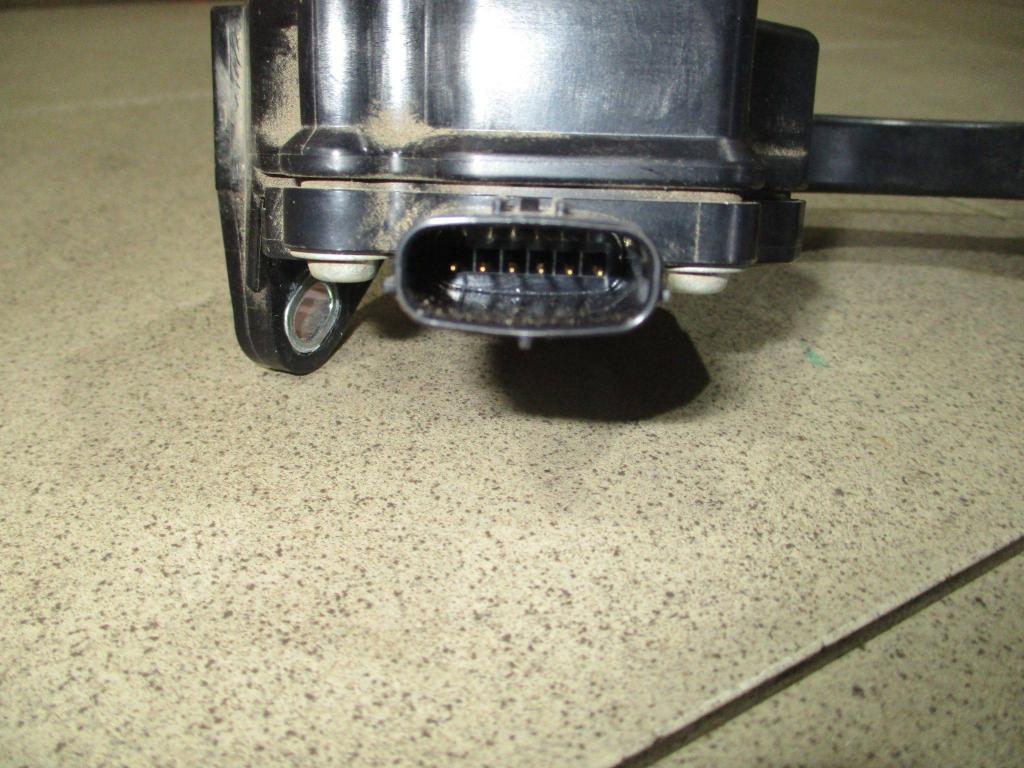 Педаль газа, 2100 рублей, Пермь