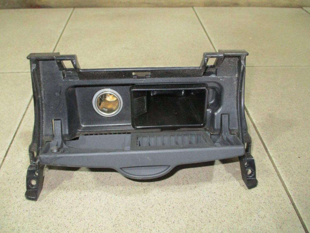 Пепельница передняя, 1000 рублей, Пермь