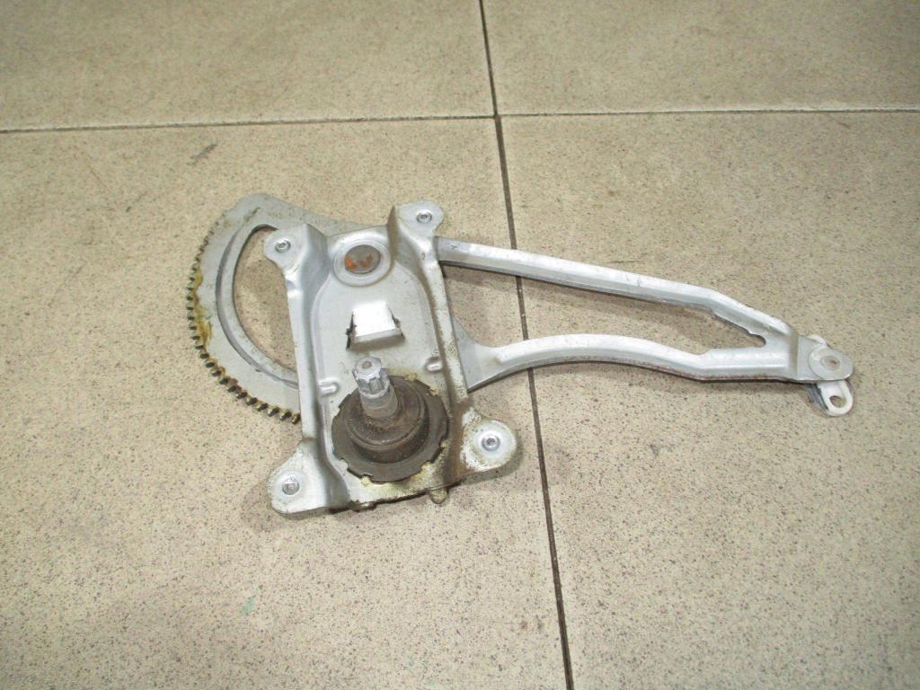 Стеклоподъемник механический задний правый, 500 рублей, Пермь