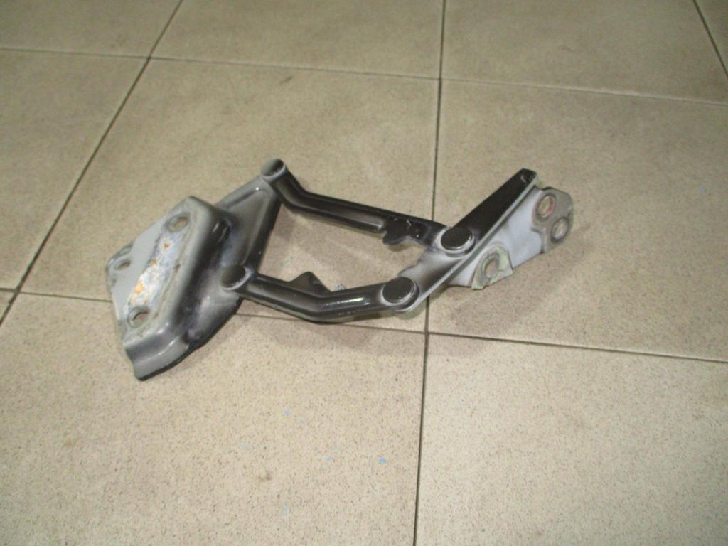 Петля капота левая, 500 рублей, Пермь