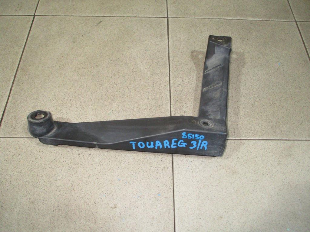 Кронштейн заднего бампера правый, 500 рублей, Пермь