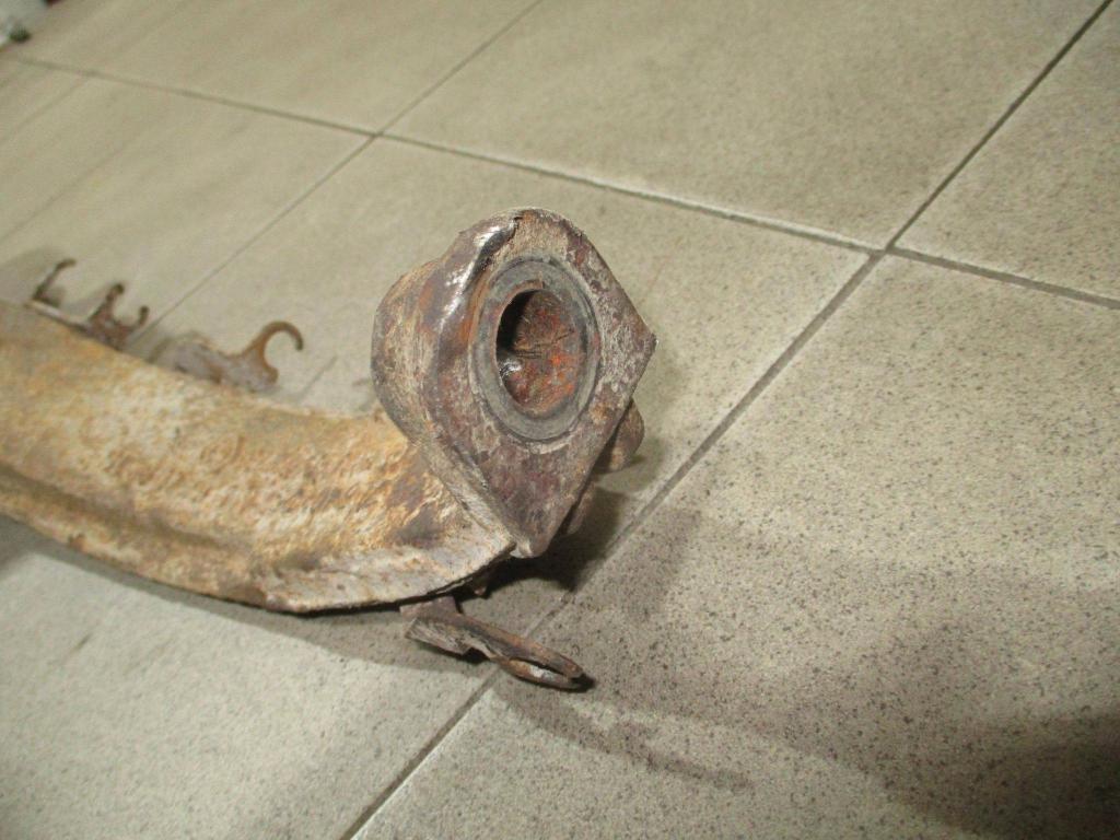 Кулак поворотный передний левый, 2500 рублей, Пермь