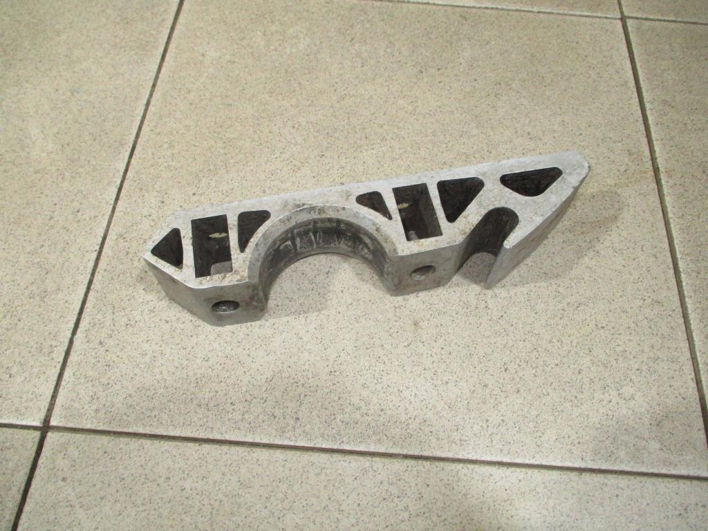 Кронштейн крепления переднего стабилизатора, 500 рублей, Пермь