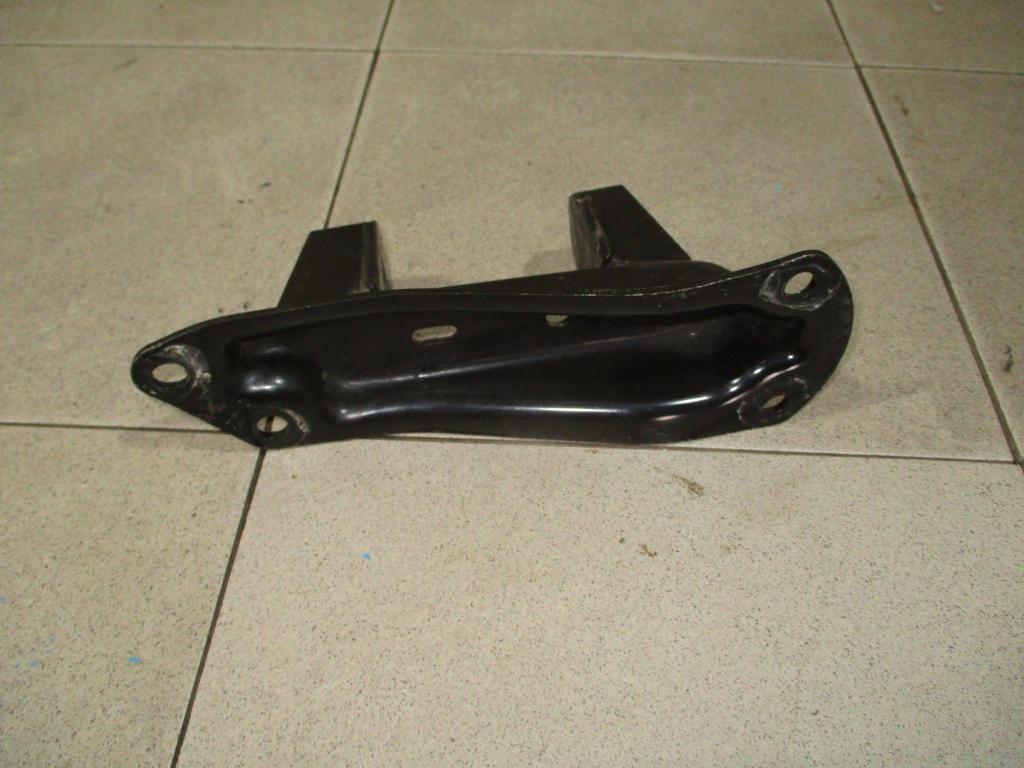 Кронштейн КПП левый, 4500 рублей, Пермь