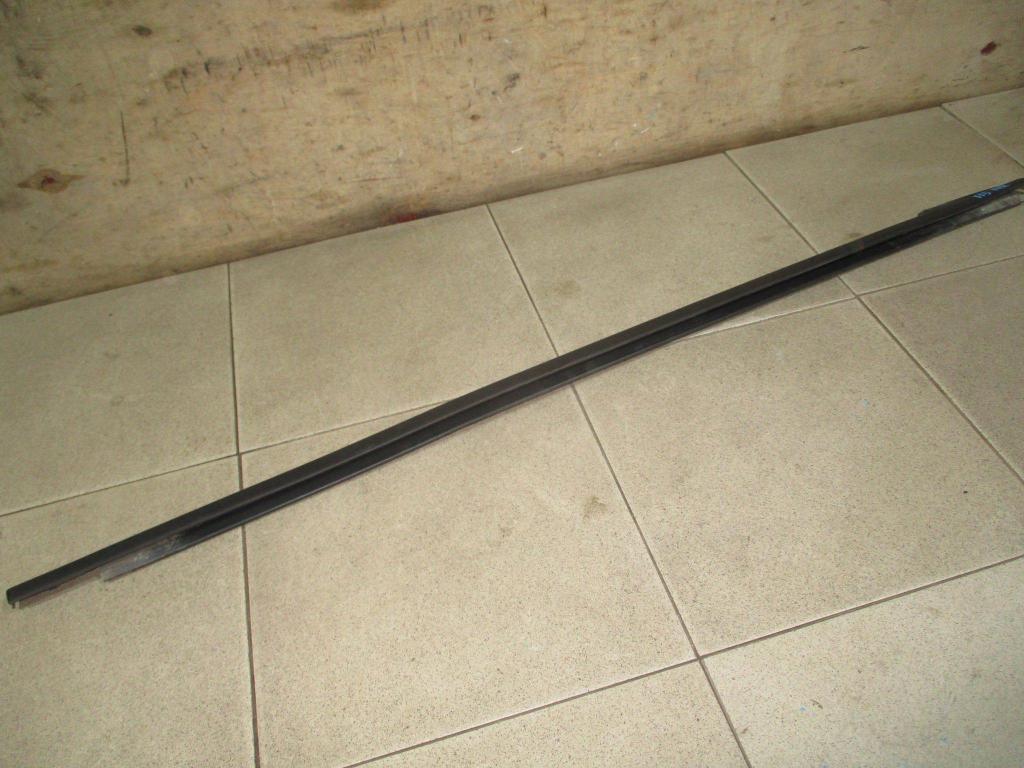 Накладка стекла переднего правого, 1100 рублей, Пермь