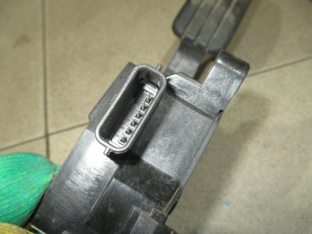 Педаль газа, 3000 рублей, Пермь