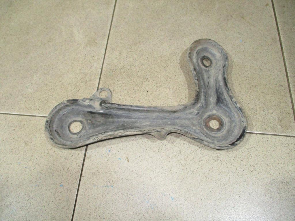 Кронштейн подрамника, 600 рублей, Пермь