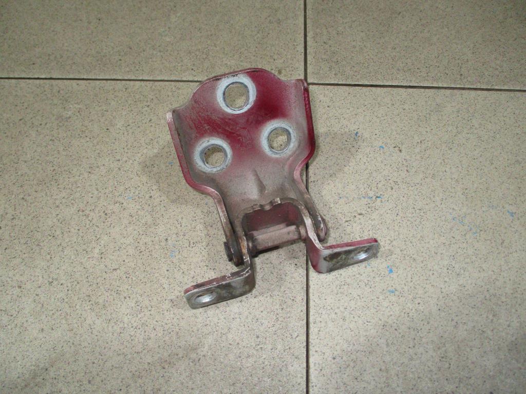 Петля двери передней левой верхняя, 500 рублей, Пермь