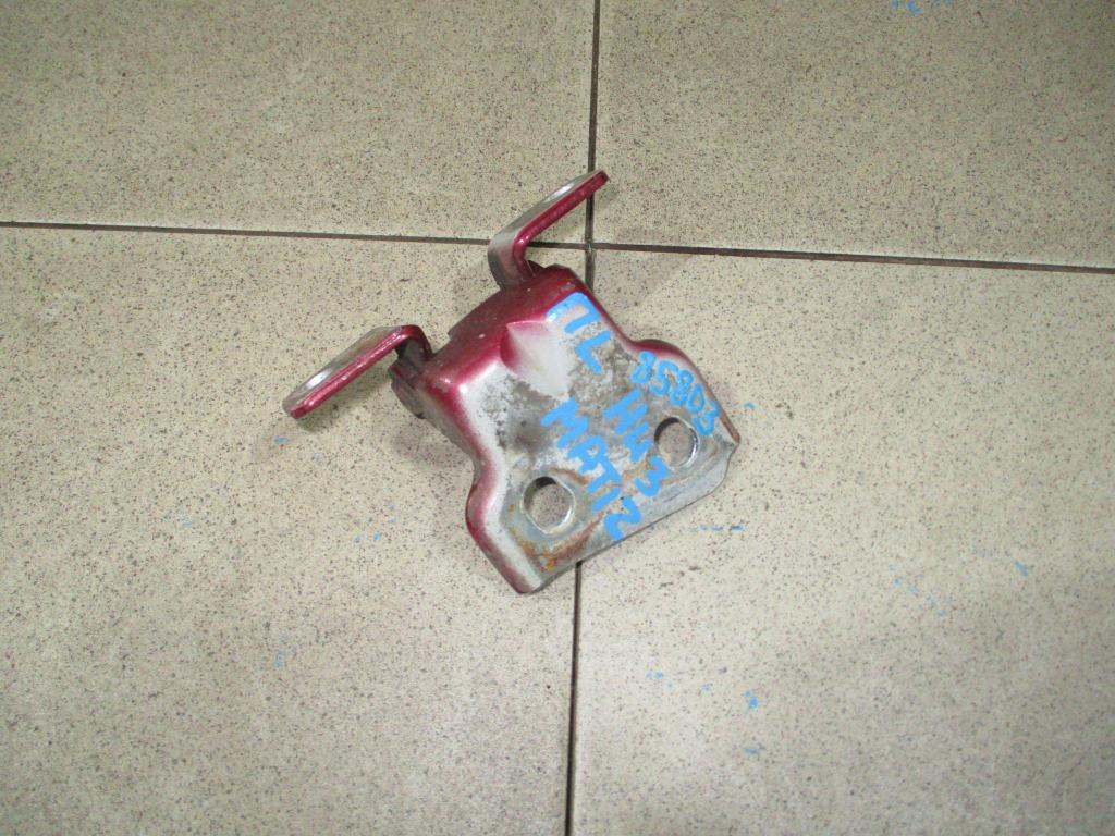 Петля двери передней левой нижняя, 500 рублей, Пермь