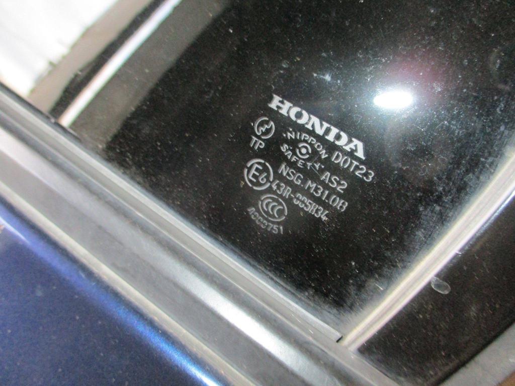 Стекло двери задней левой форточка, 700 рублей, Пермь