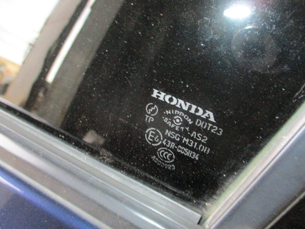 Стекло двери задней левой, 1500 рублей, Пермь