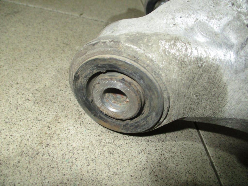 Кулак поворотный задний правый, 2500 рублей, Пермь