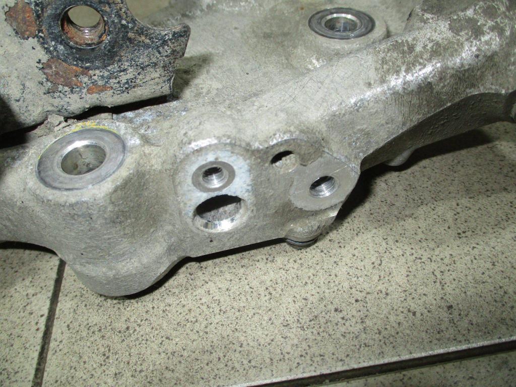 Кулак поворотный задний правый, 2500 рублей, Пермь