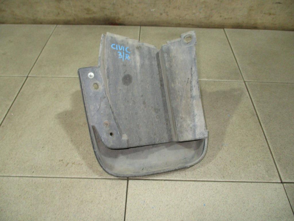 Брызговик задний правый, 1000 рублей, Пермь