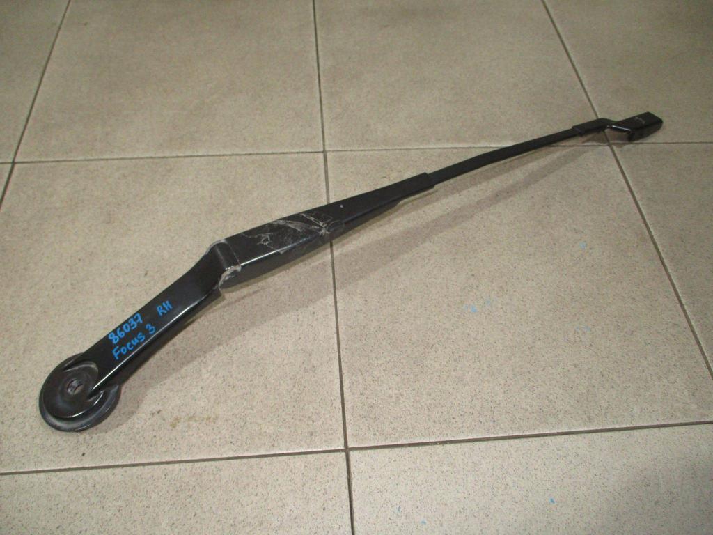 Поводок стеклоочистителя передний правый, 1000 рублей, Пермь